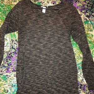 3 long sleeve Maternity tops H&M, Gap, Liz Lange